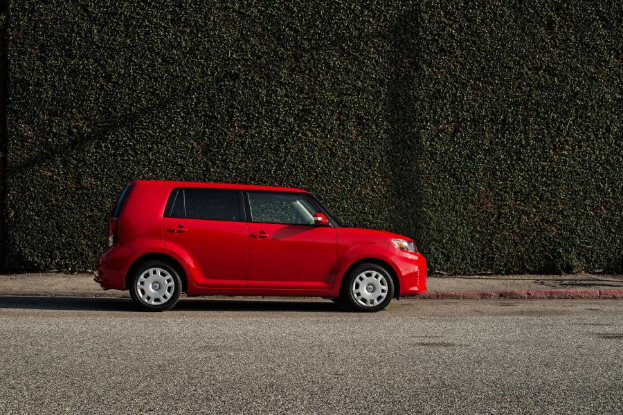  Scion xB 2014 года  (фото 4 из 25)